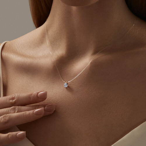 картинка Колье на леске из золота с фианитом от магазина Драгоценные подарки